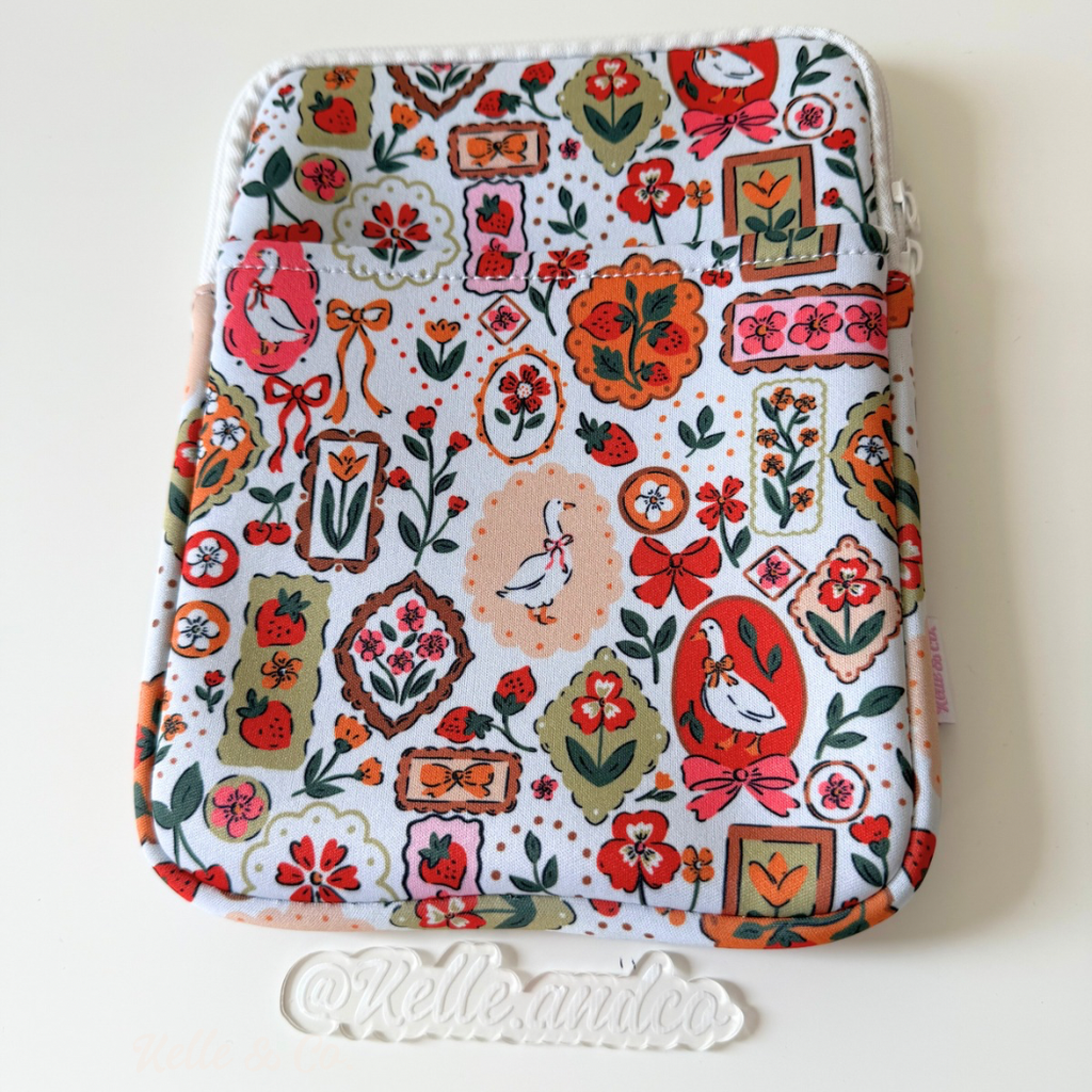 Coquette goose Kindle sleeve | Book & Kindle Sleeve Pouch 